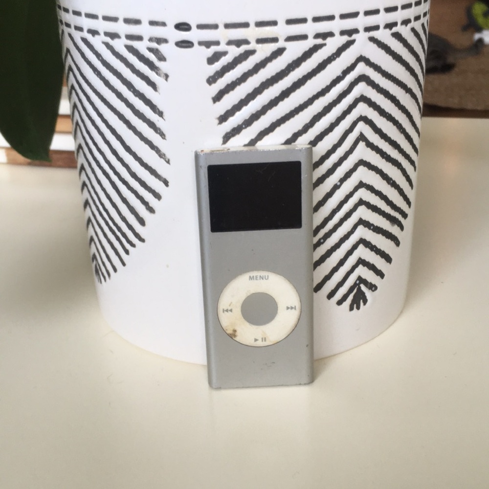 Old Apple Ipod Mini 2g